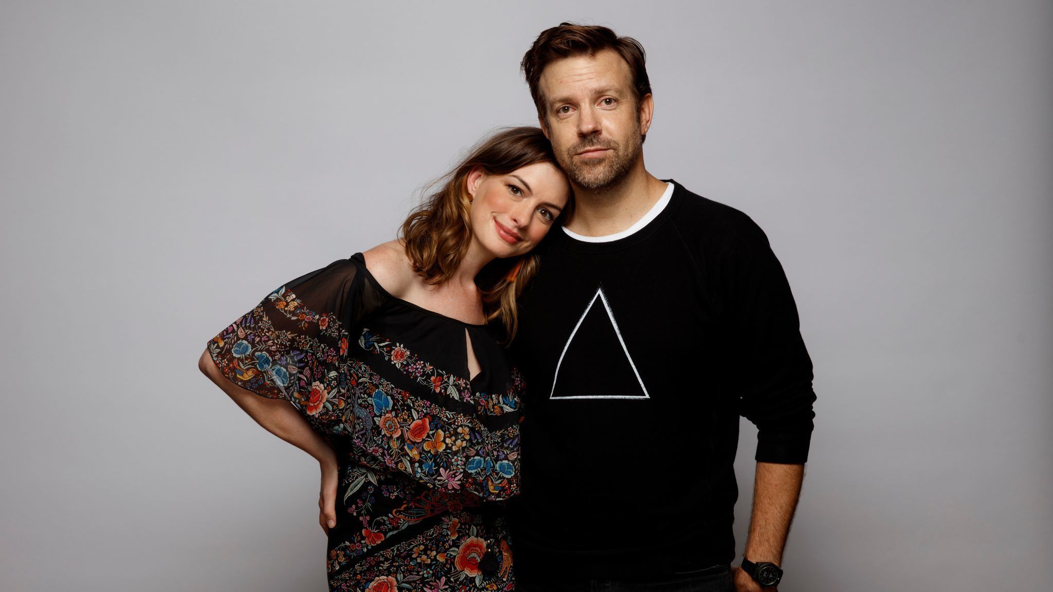 Anne Hathaway and Jason Sudeikis in a press shot for Colossal. Image via The Los Angeles Times | onetakekate.com